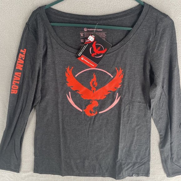 Pokemon Center Team Valor Shirt Womens XL Long Sleeve Discontinued RARE Collect - Picture 5 of 14